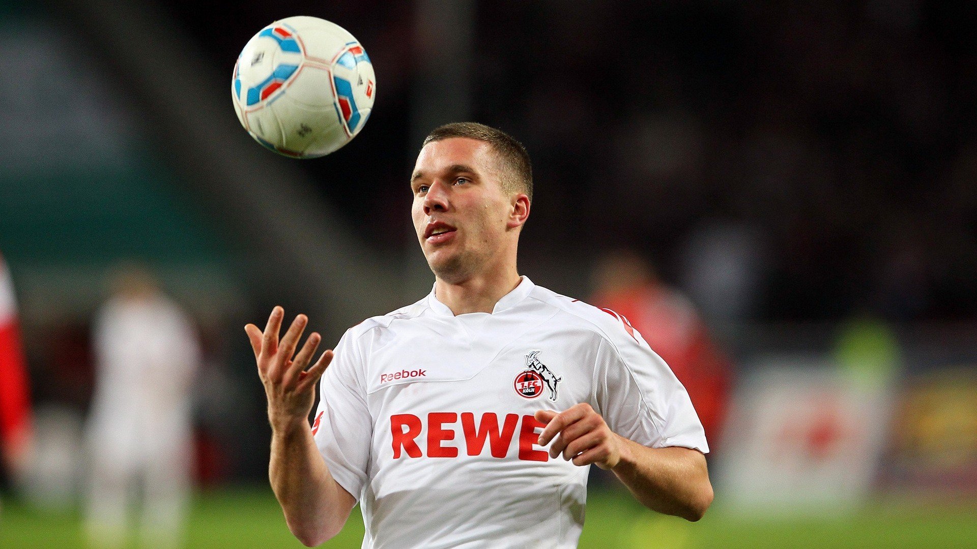 恩比德降维打击,当NBA得分王在上海滩掀起风暴