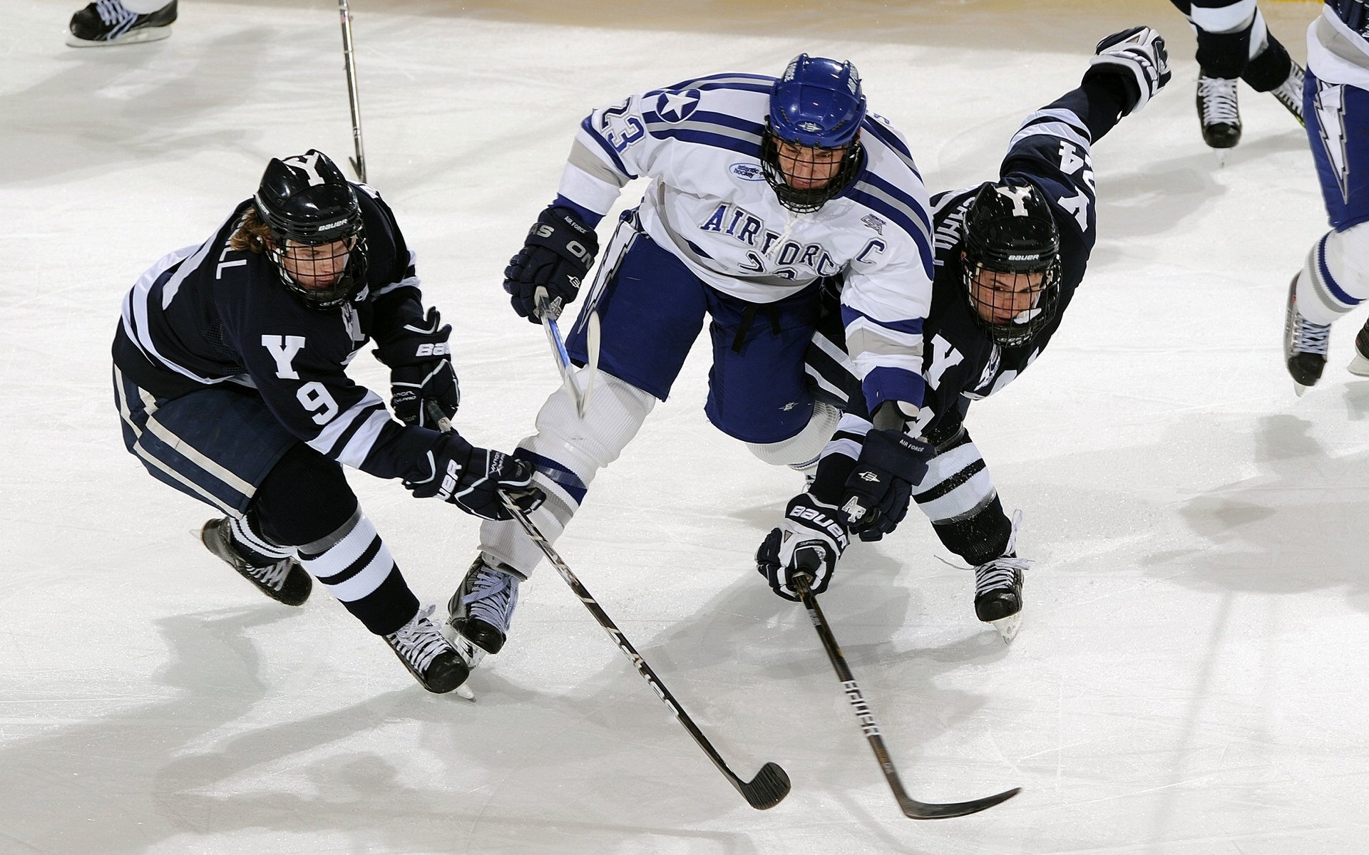 戈贝尔绝地反击，当两亿先生撕碎质疑，掘金轻取步行者背后的无声战争