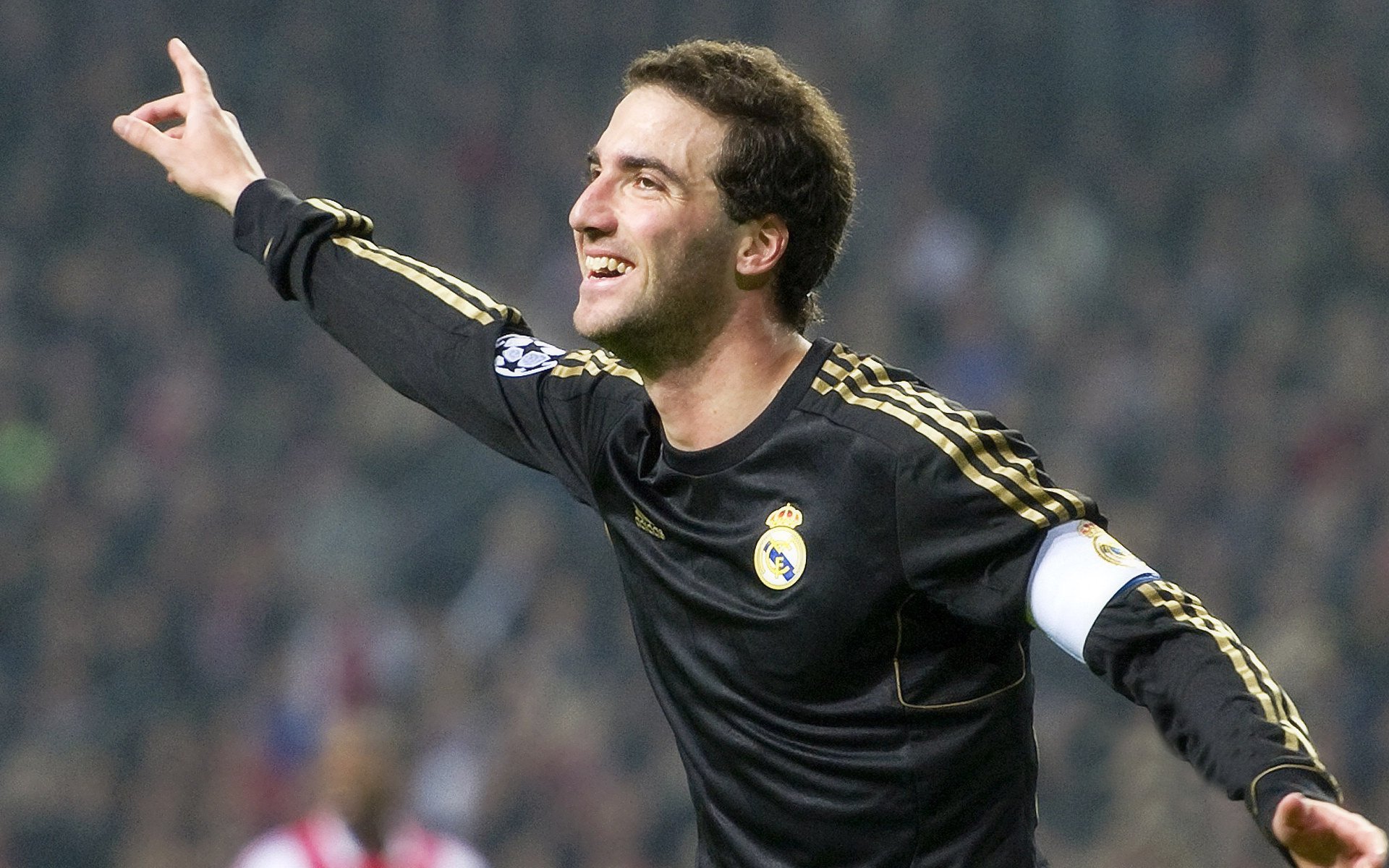 开云体育在线-罗马横扫美国，当永恒之城在年度焦点之战中接管比赛